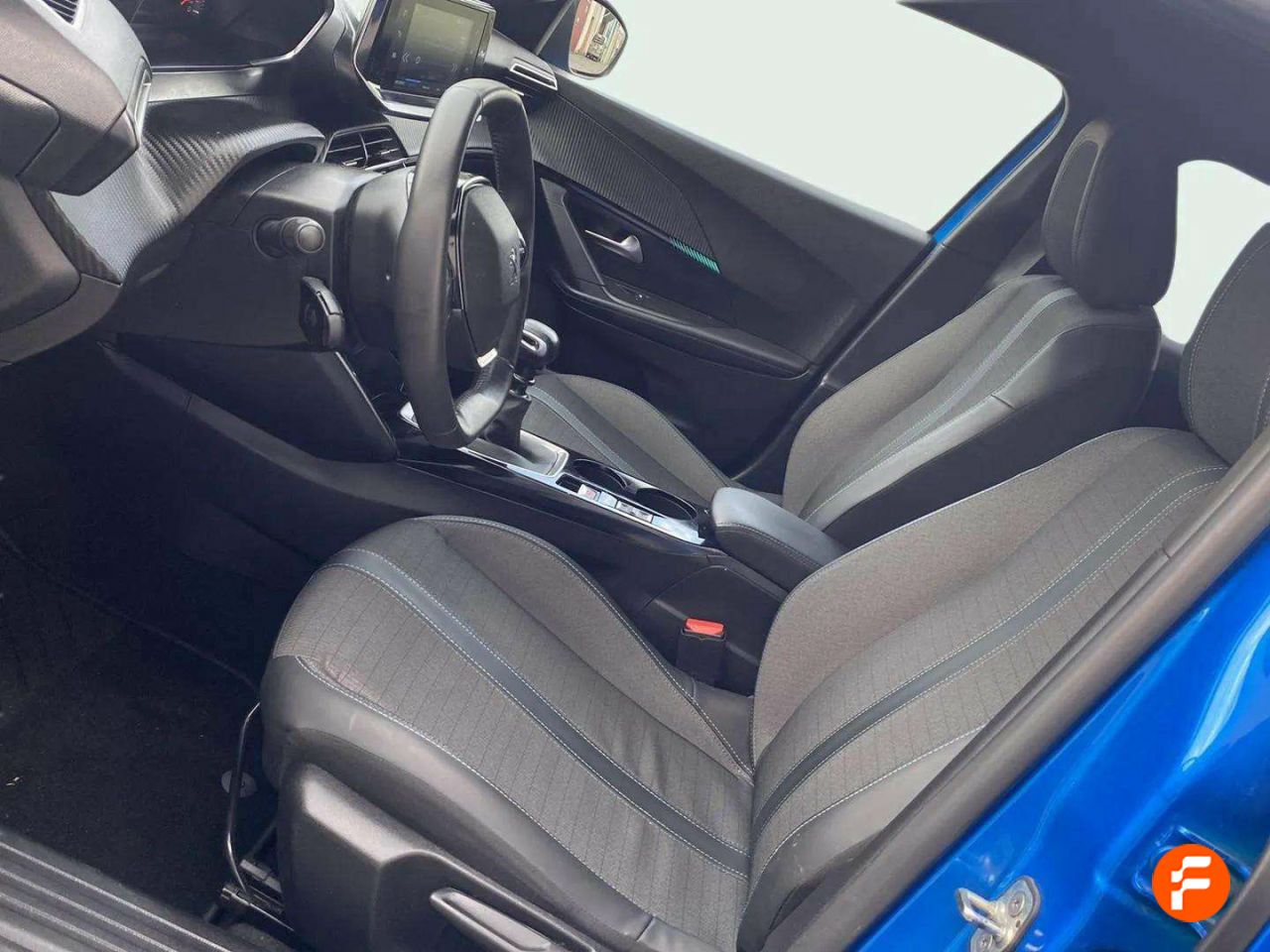 Foto Peugeot 2008 13