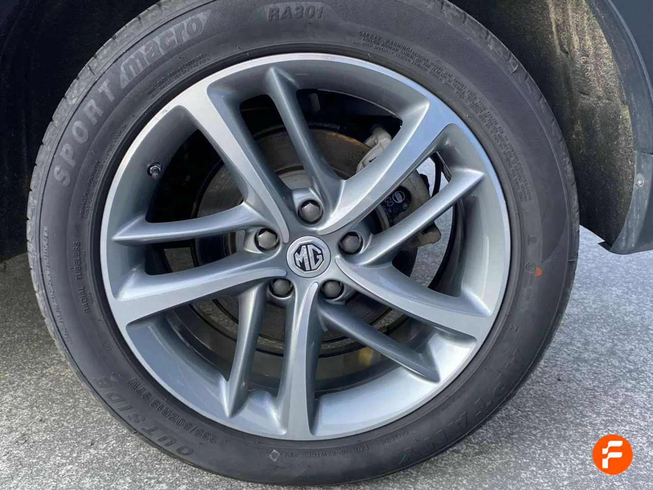 Foto MG HS 29