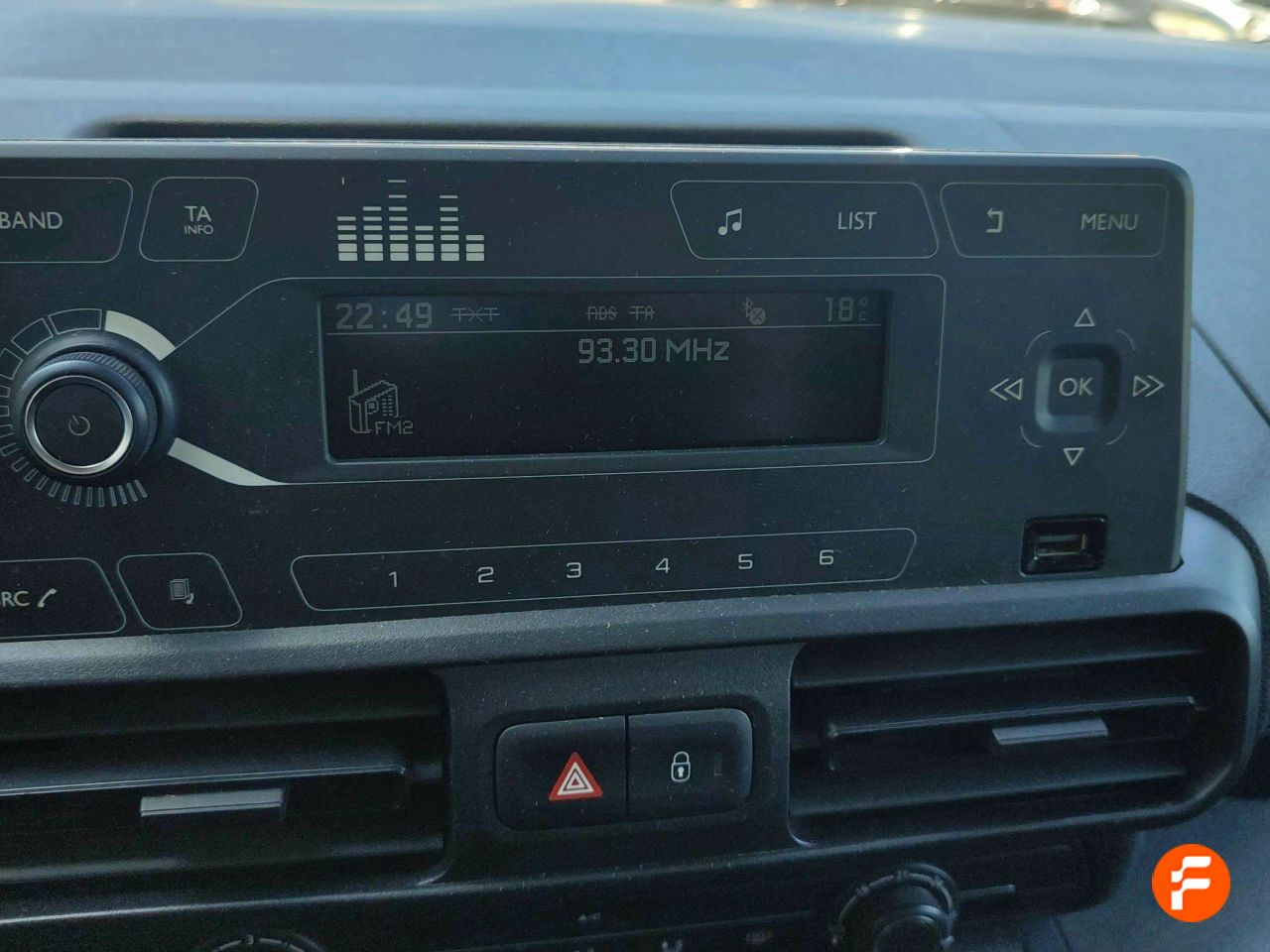Foto Peugeot Rifter 16