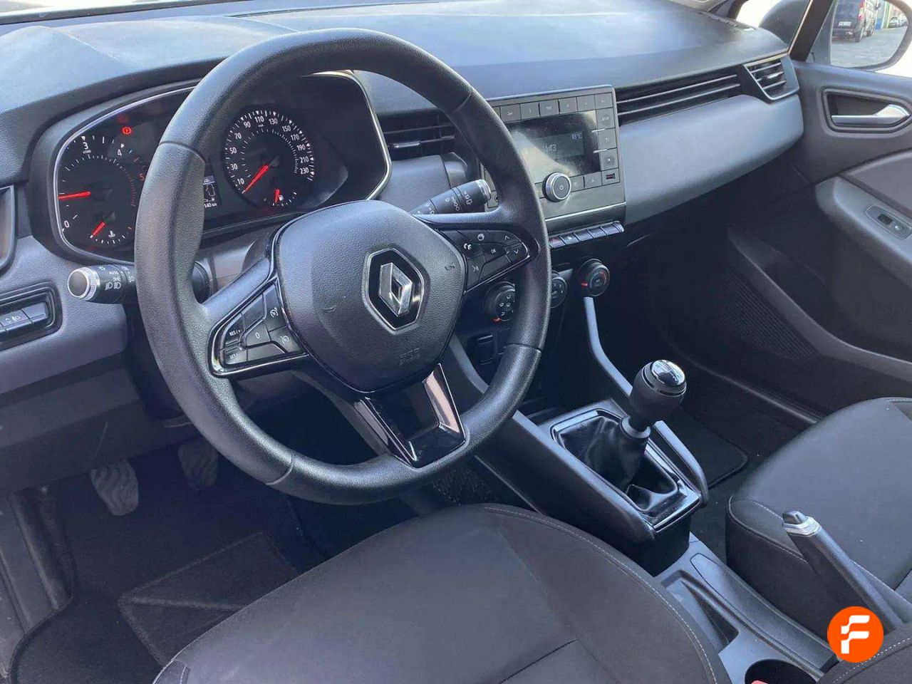 Foto Renault Clio 17