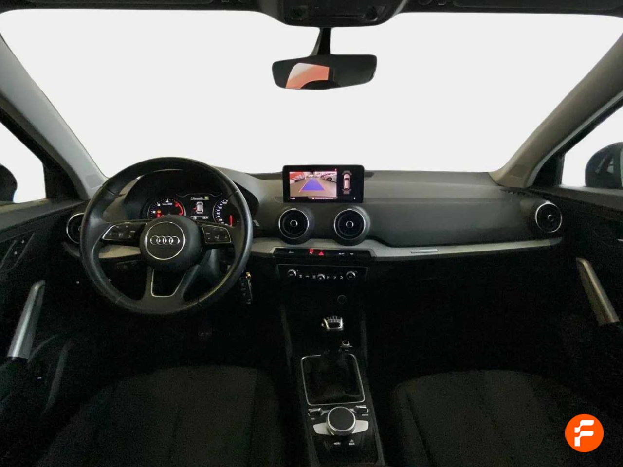 Foto Audi Q2 10