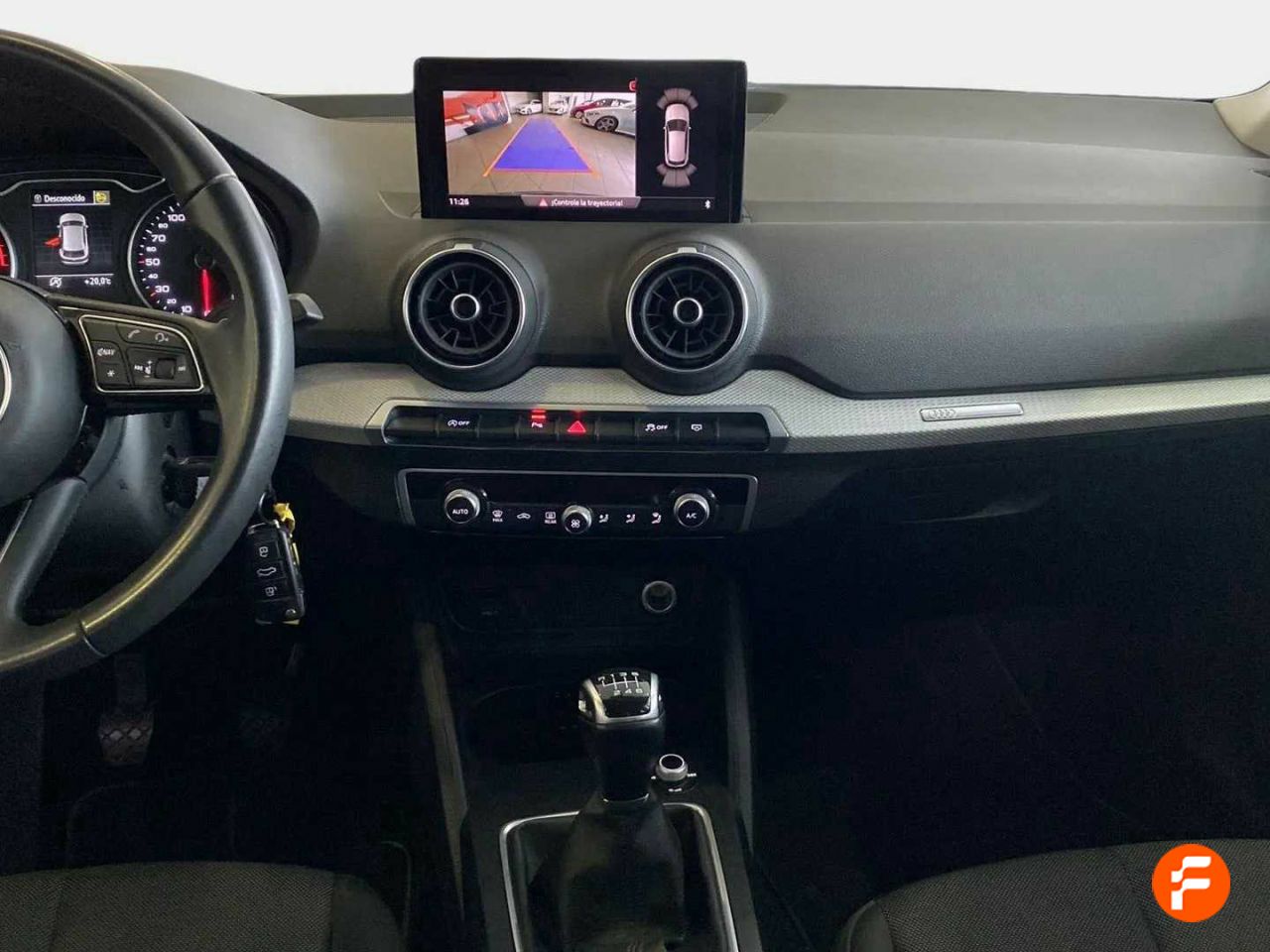 Foto Audi Q2 11