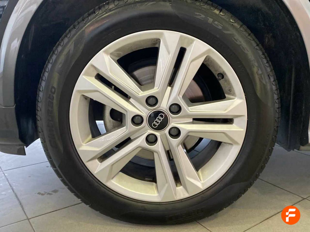Foto Audi Q2 28
