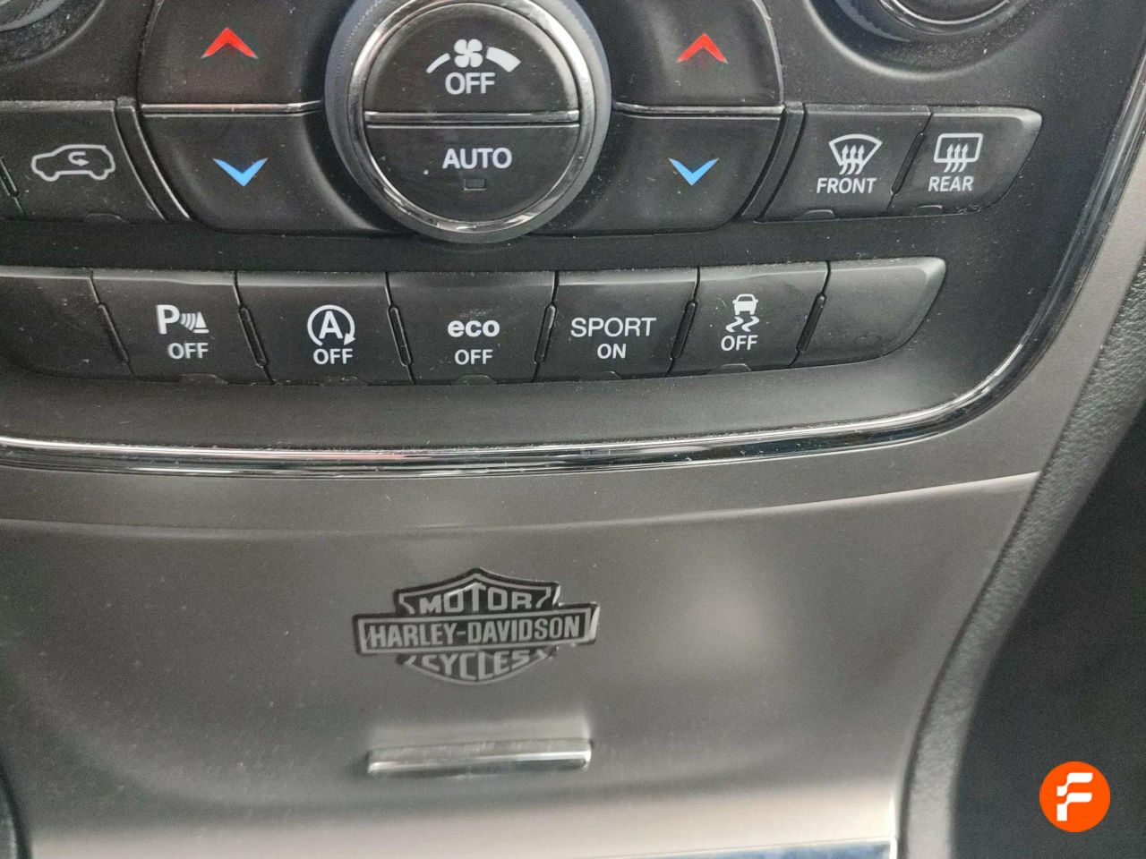 Foto Jeep Grand Cherokee 15