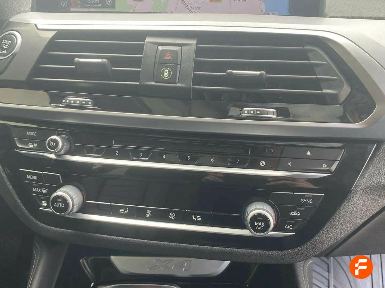 Foto BMW X4 22