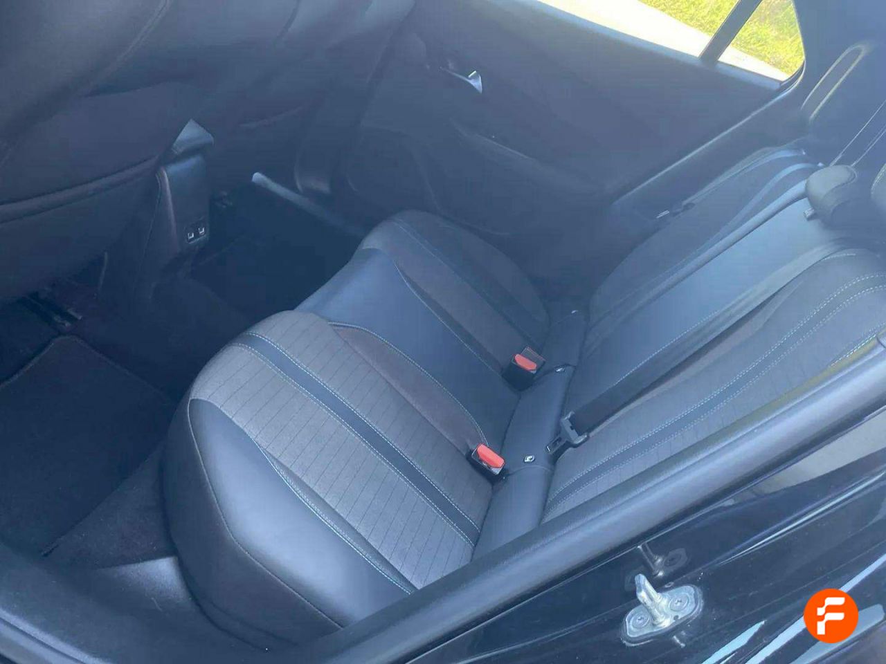 Foto Peugeot 2008 21