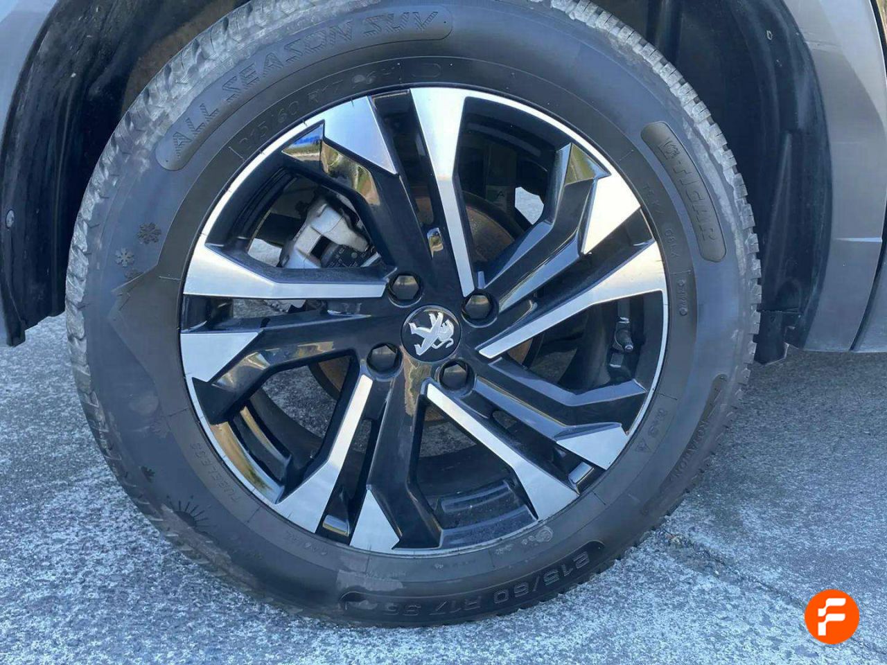 Foto Peugeot 2008 26