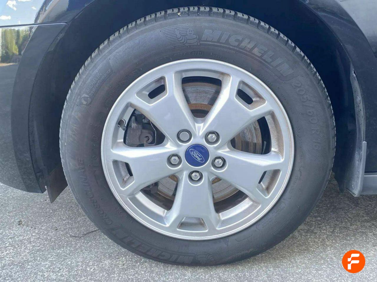 Foto Ford Tourneo Connect 30