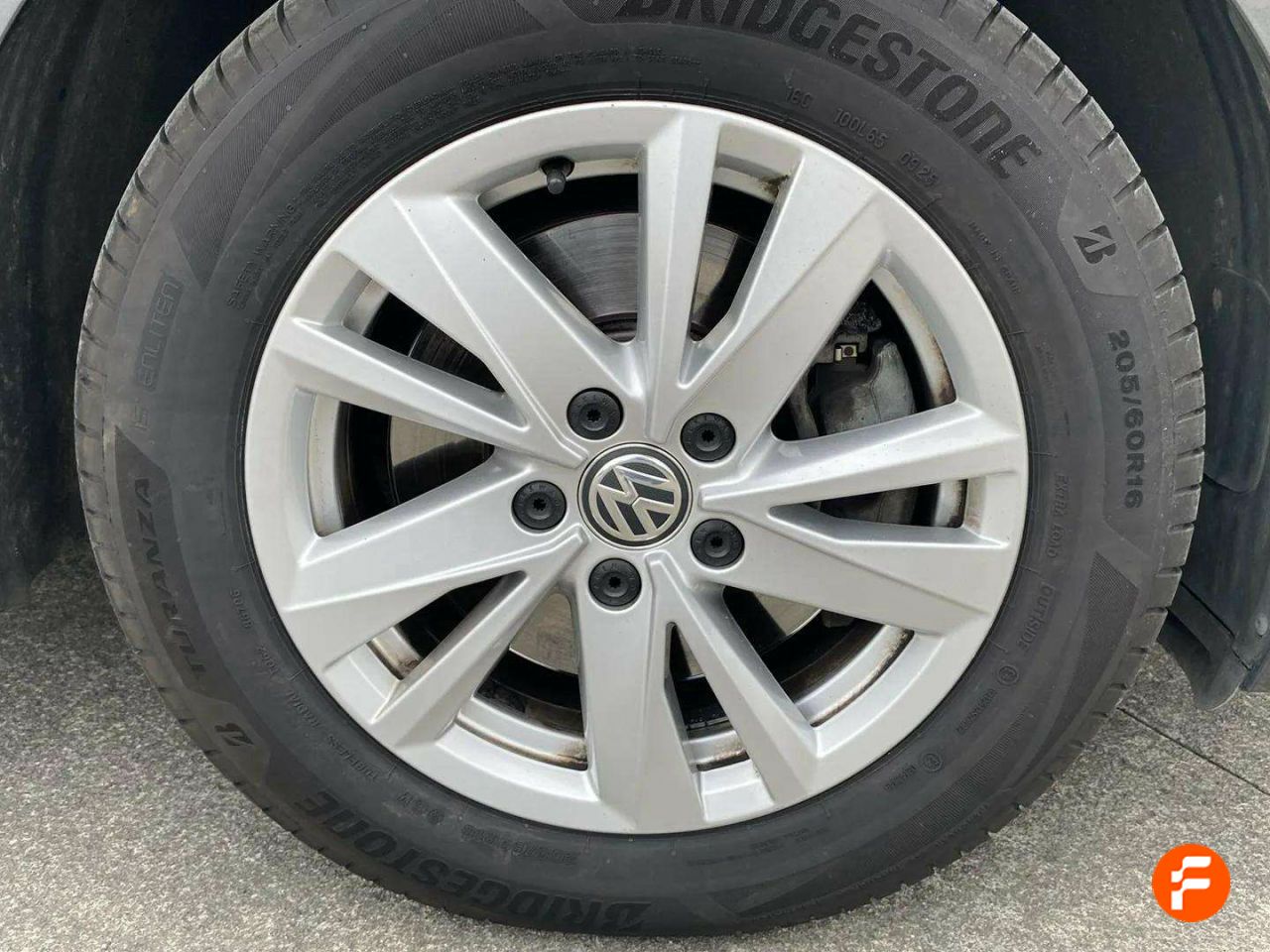 Foto Volkswagen Touran 24