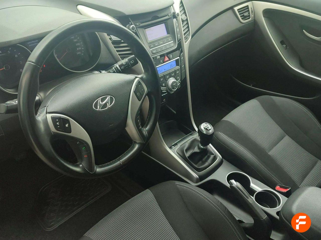 Foto Hyundai i30 13