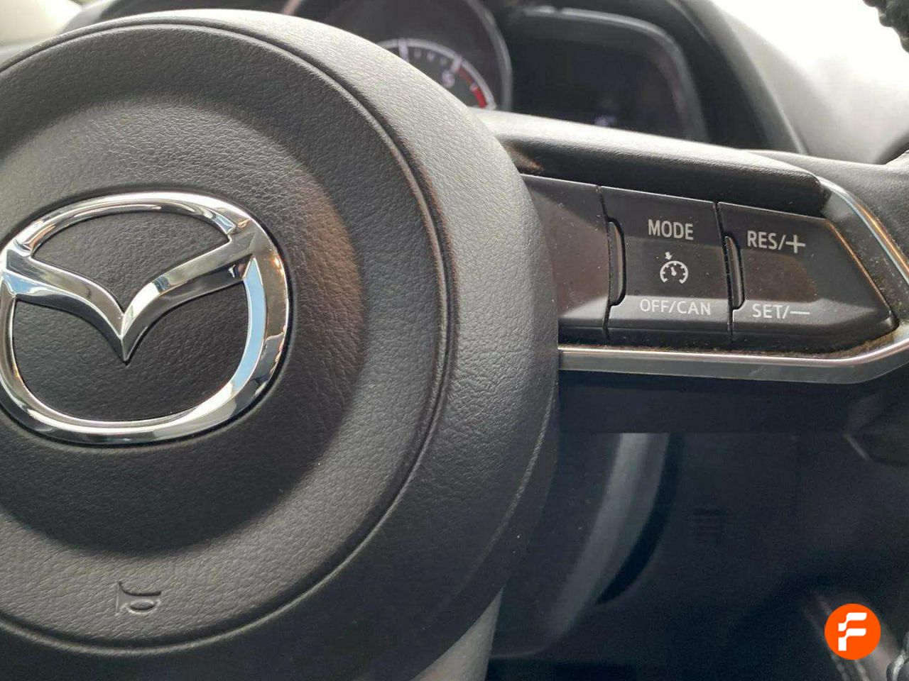Foto Mazda Mazda2 14