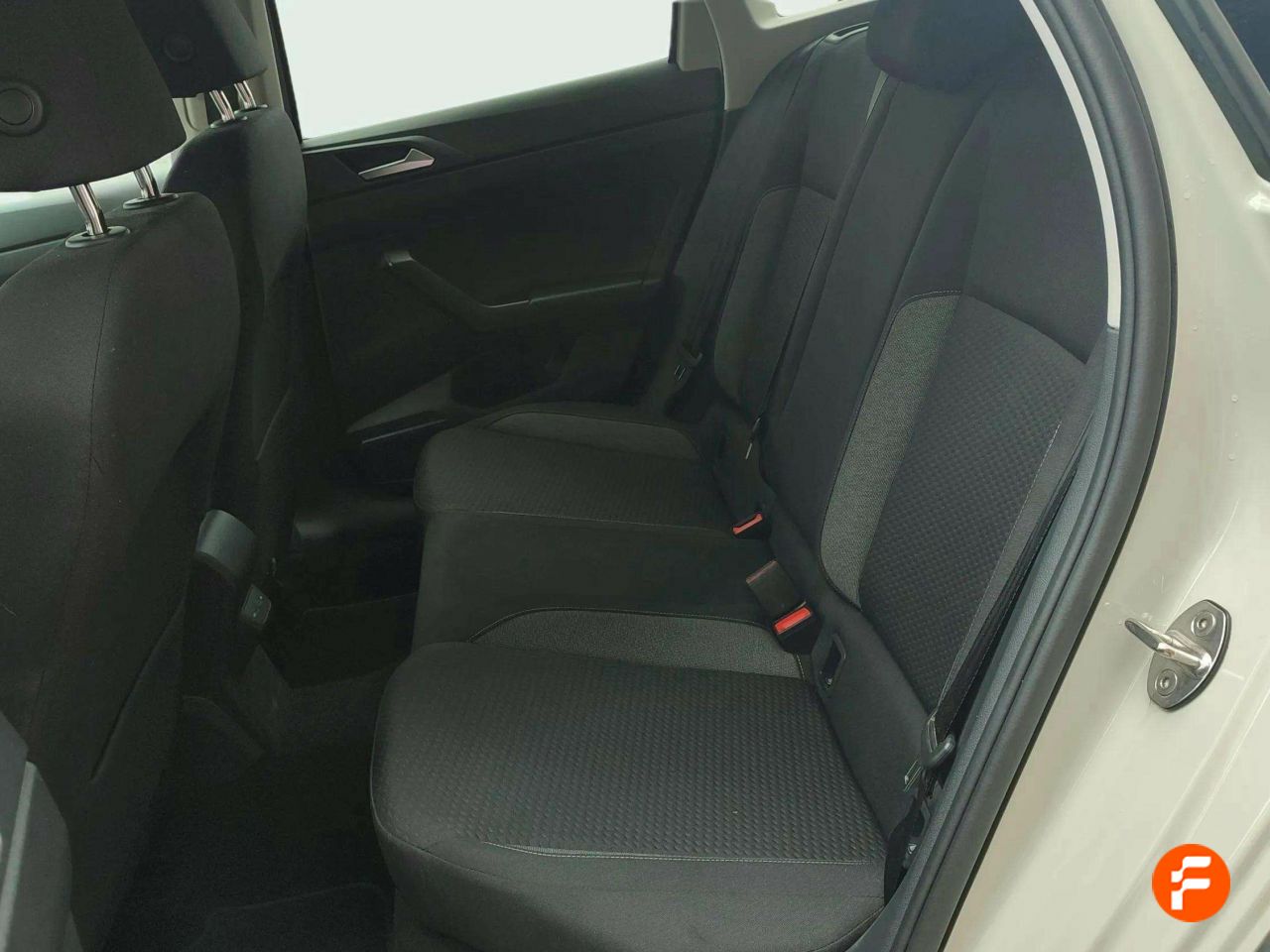 Foto Volkswagen Taigo 23