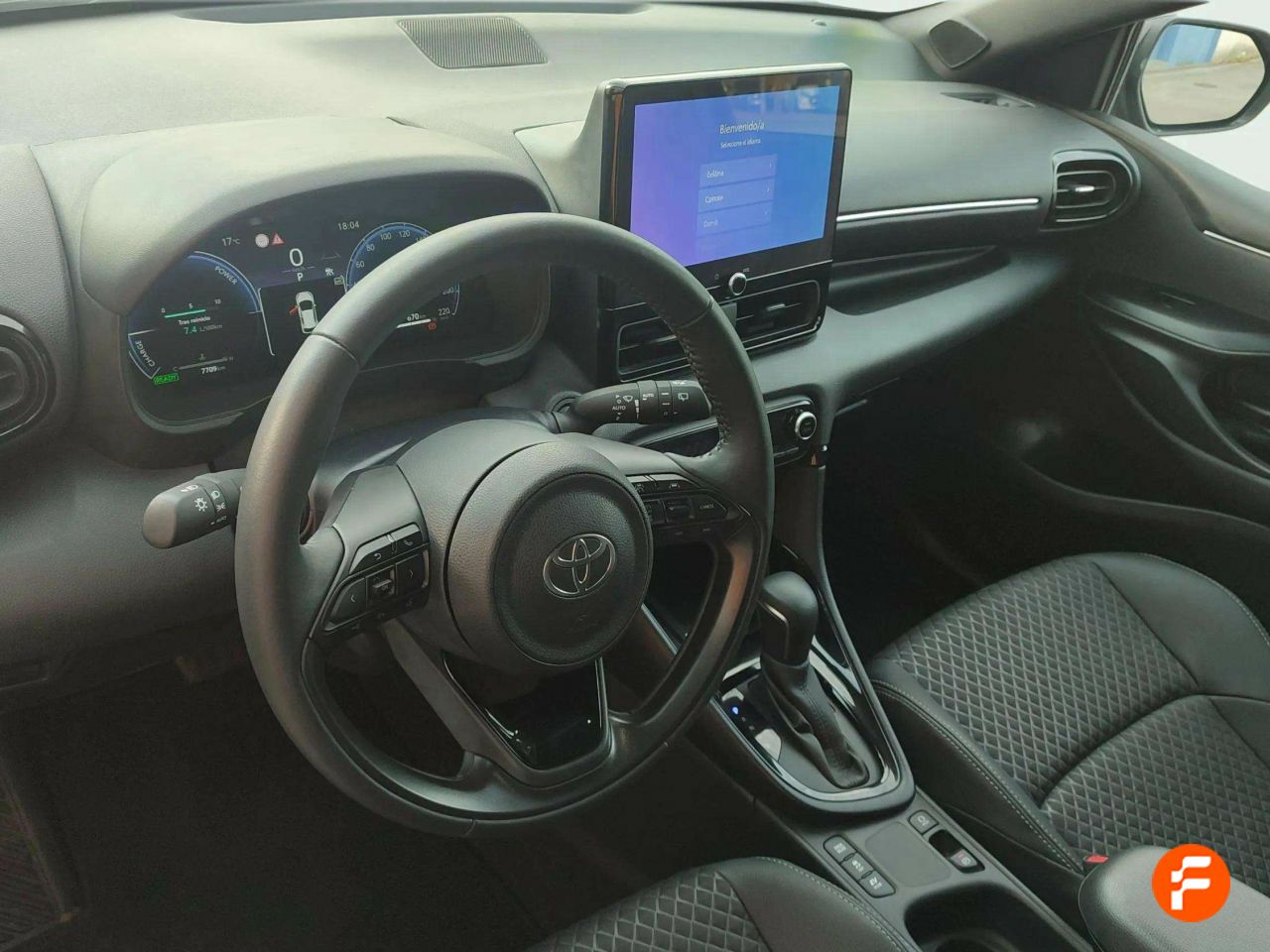 Foto Toyota Yaris 14