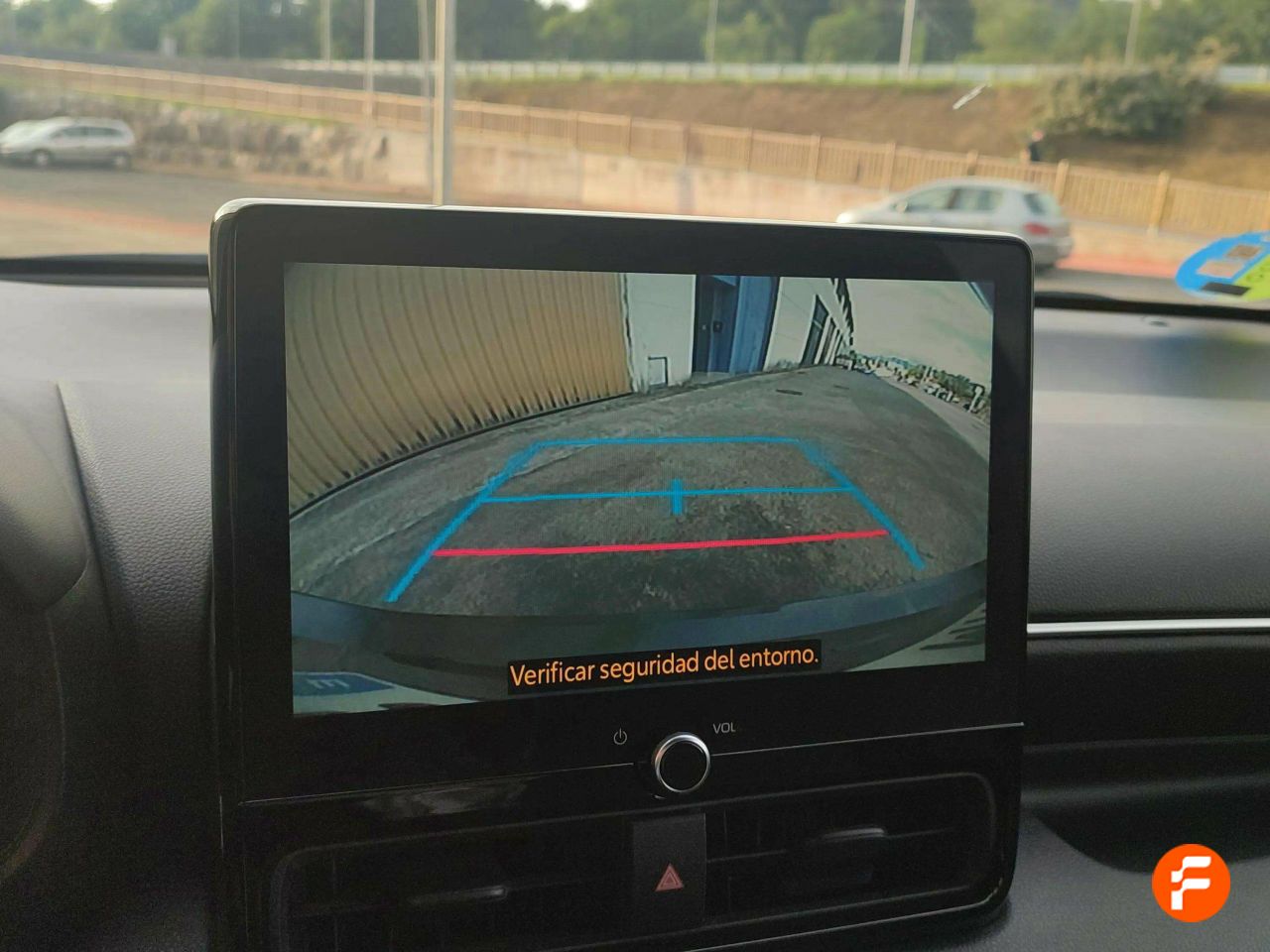 Foto Toyota Yaris 16