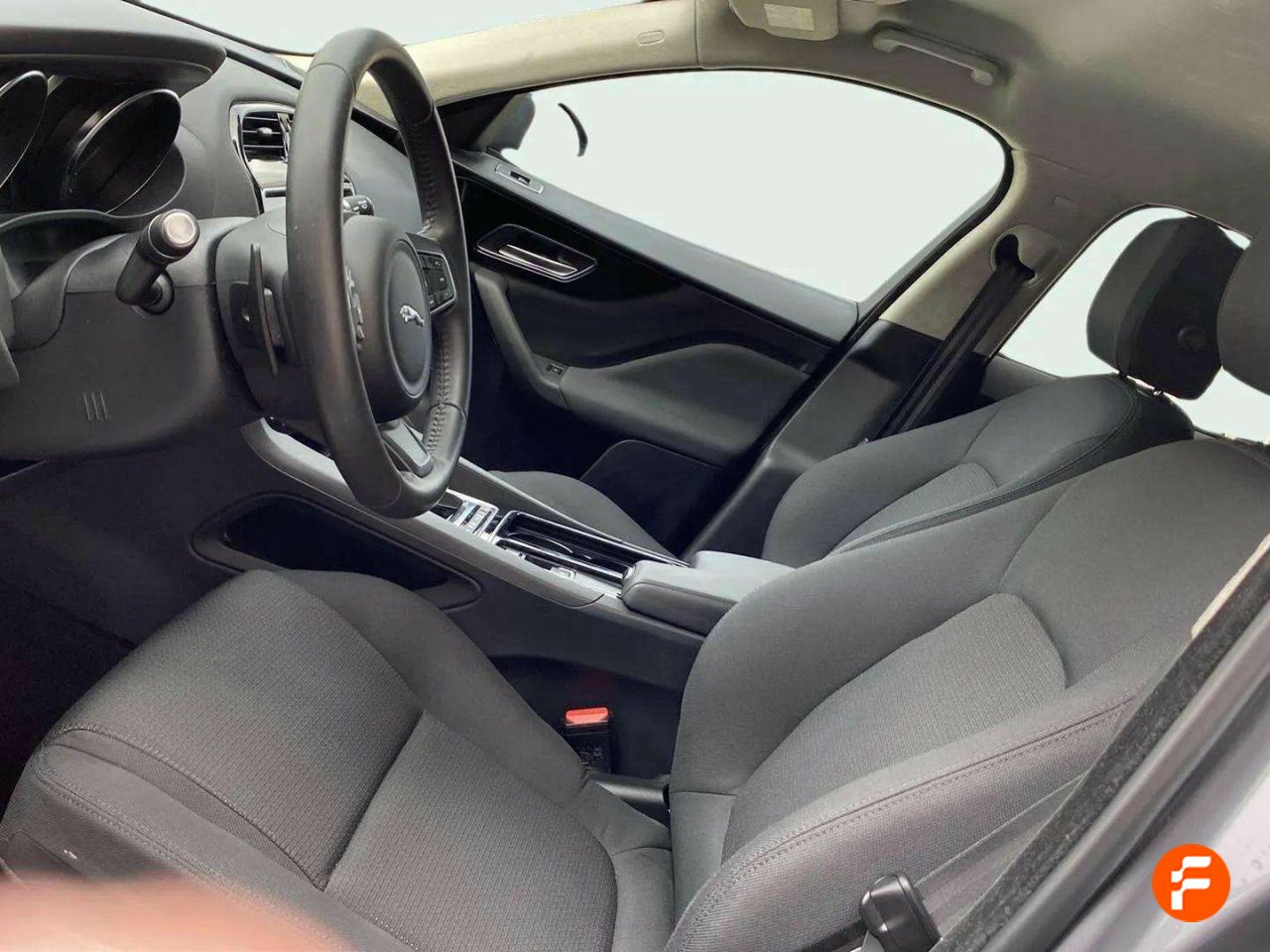Foto Jaguar F-Pace 16