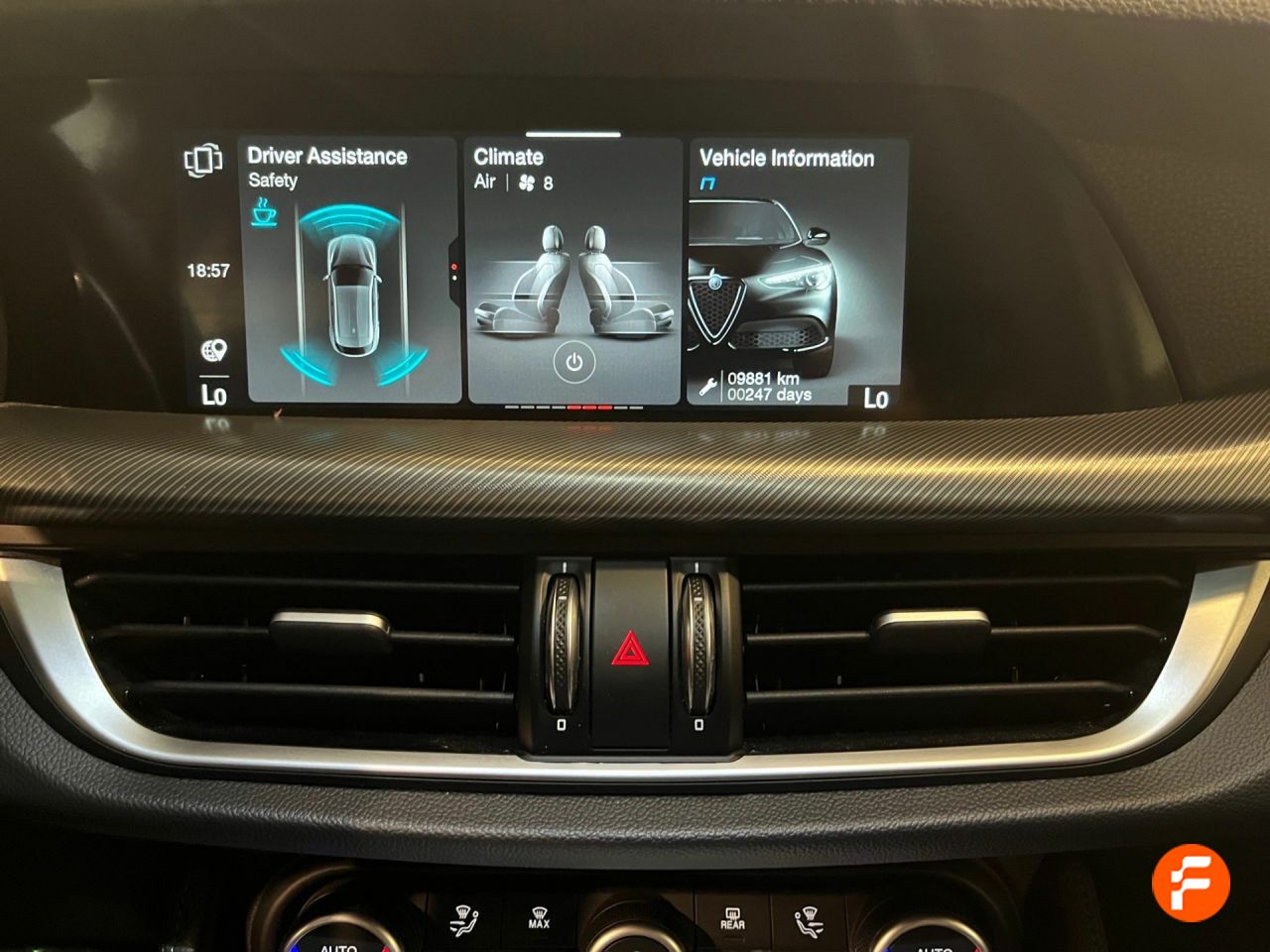 Foto Alfa Romeo Stelvio 20