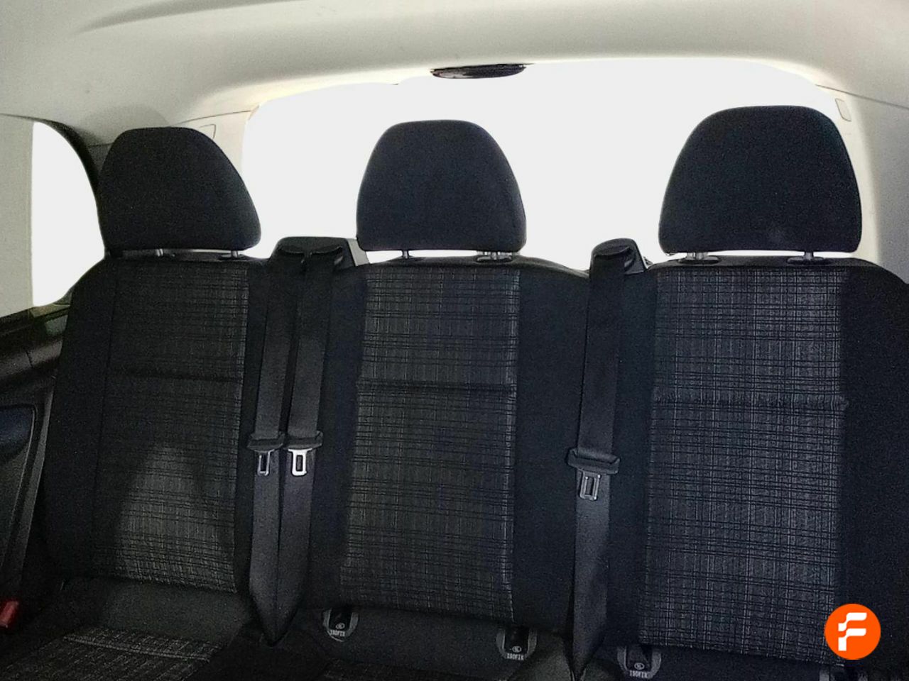 Foto Mercedes-Benz Vito 13