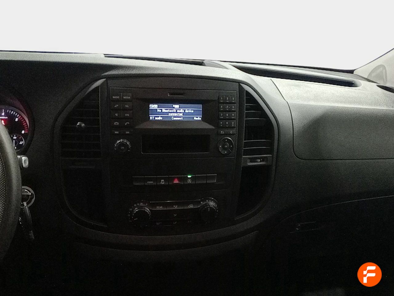 Foto Mercedes-Benz Vito 18