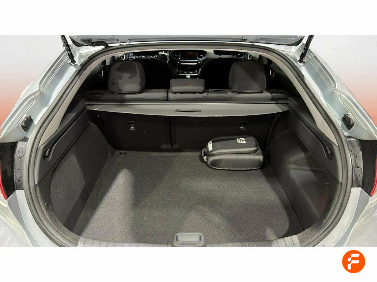 Foto Hyundai IONIQ 33