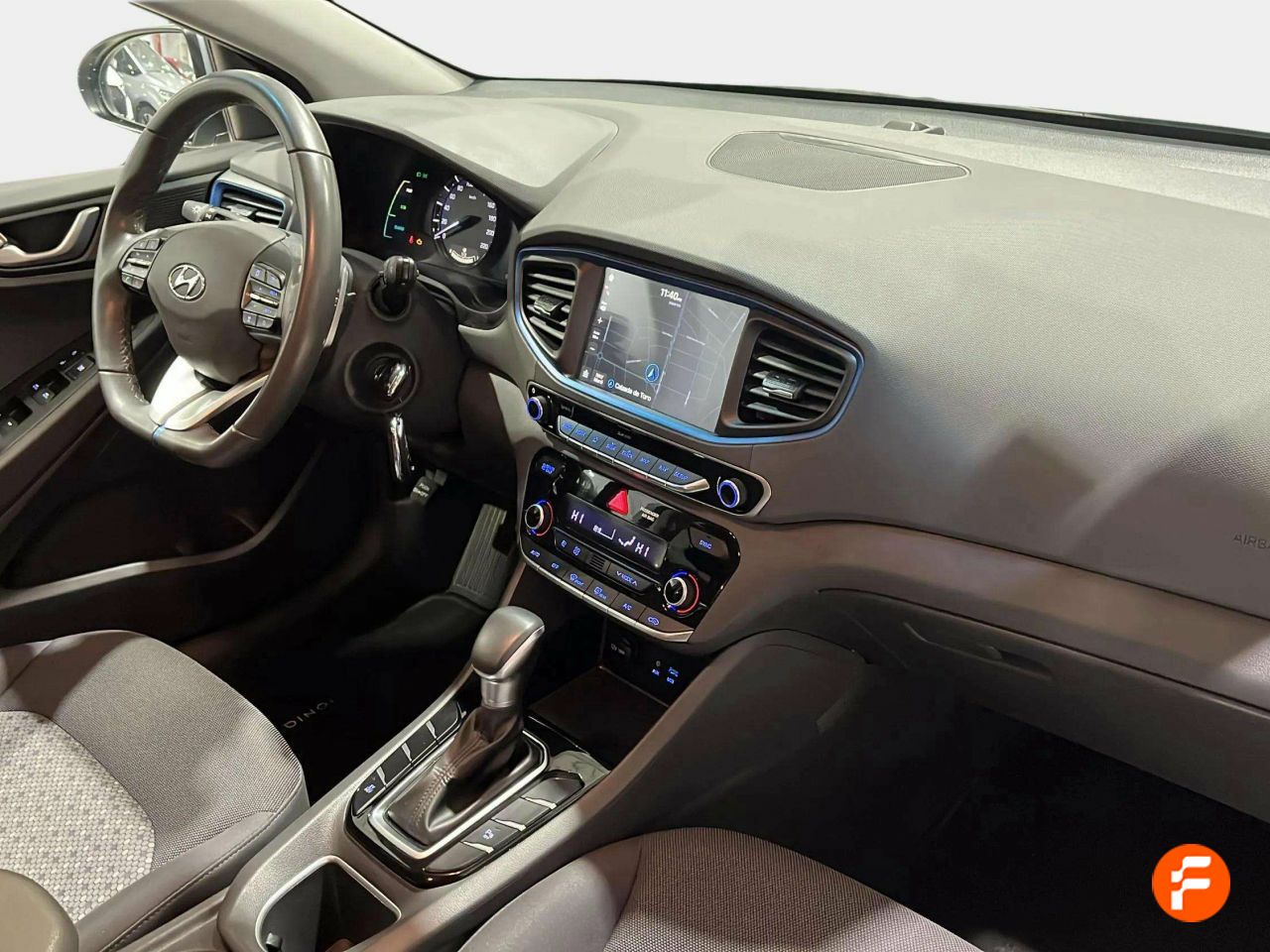 Foto Hyundai IONIQ 63