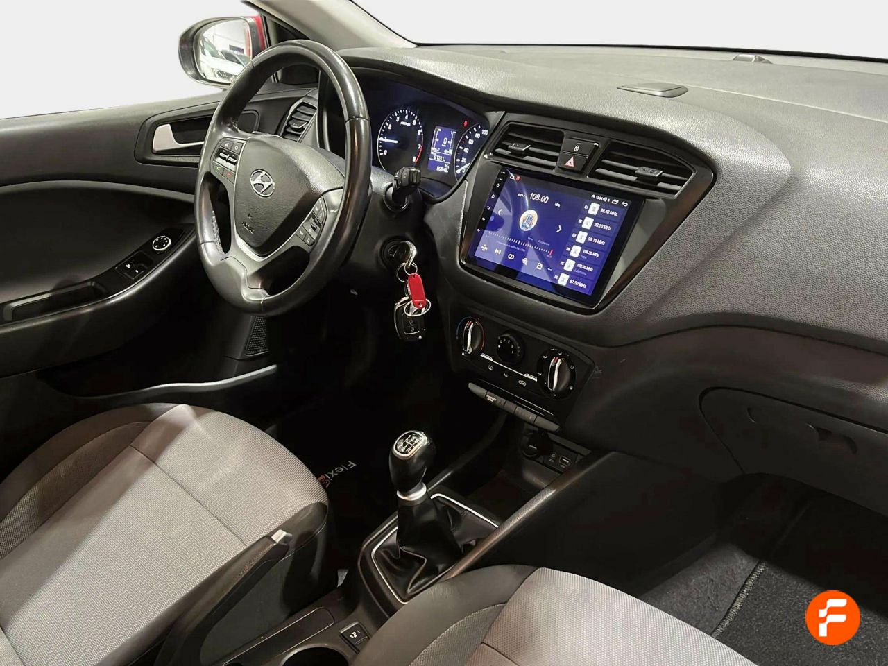 Foto Hyundai i20 13