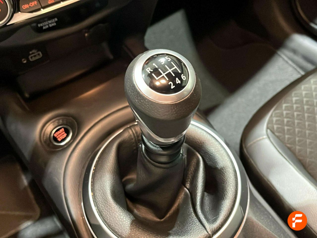 Foto Nissan Juke 23