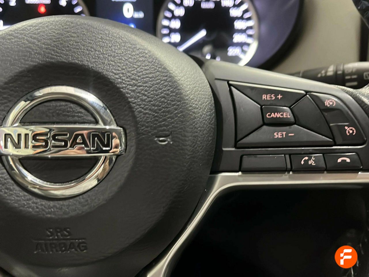 Foto Nissan Micra 18