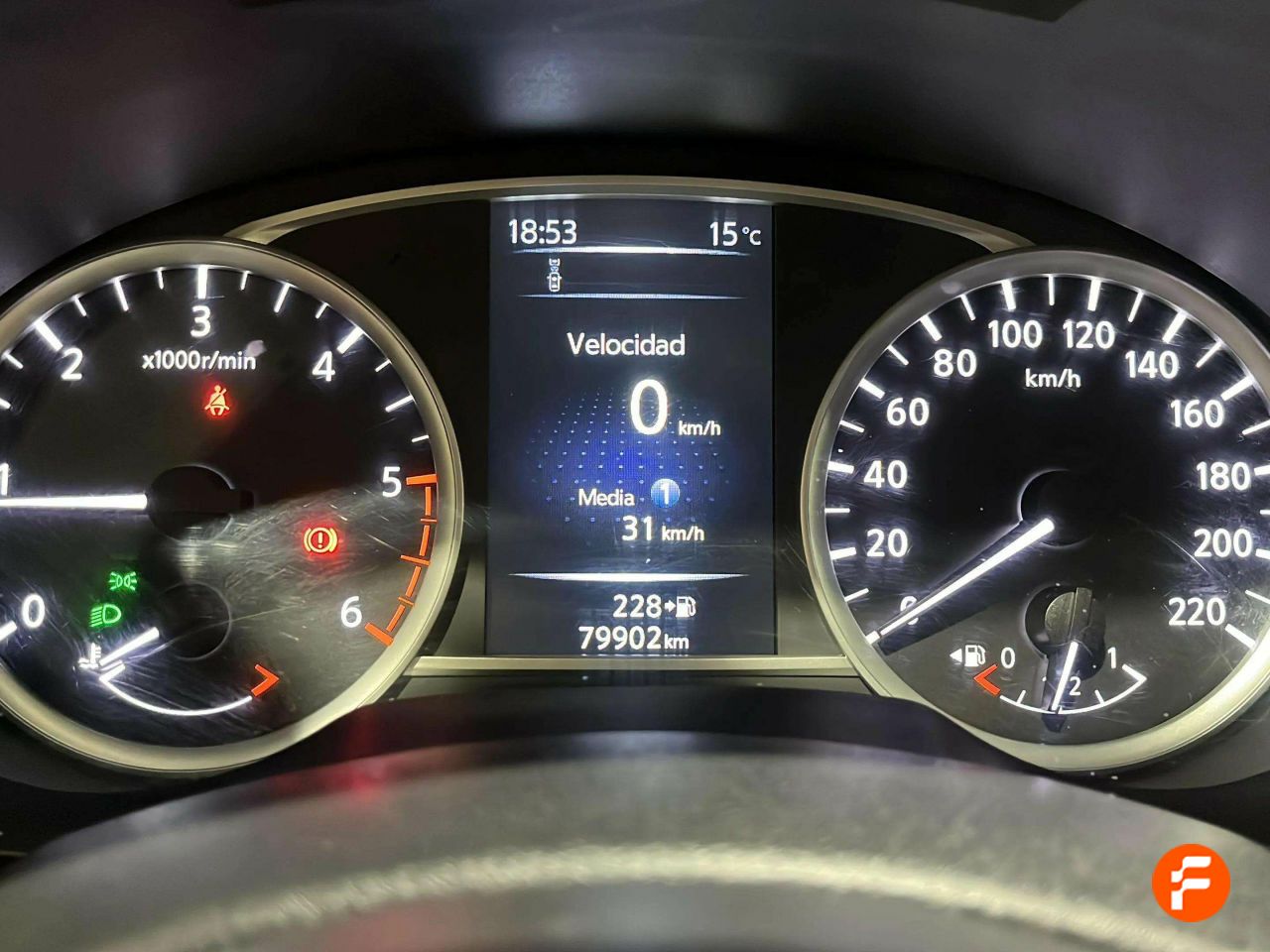 Foto Nissan Micra 19