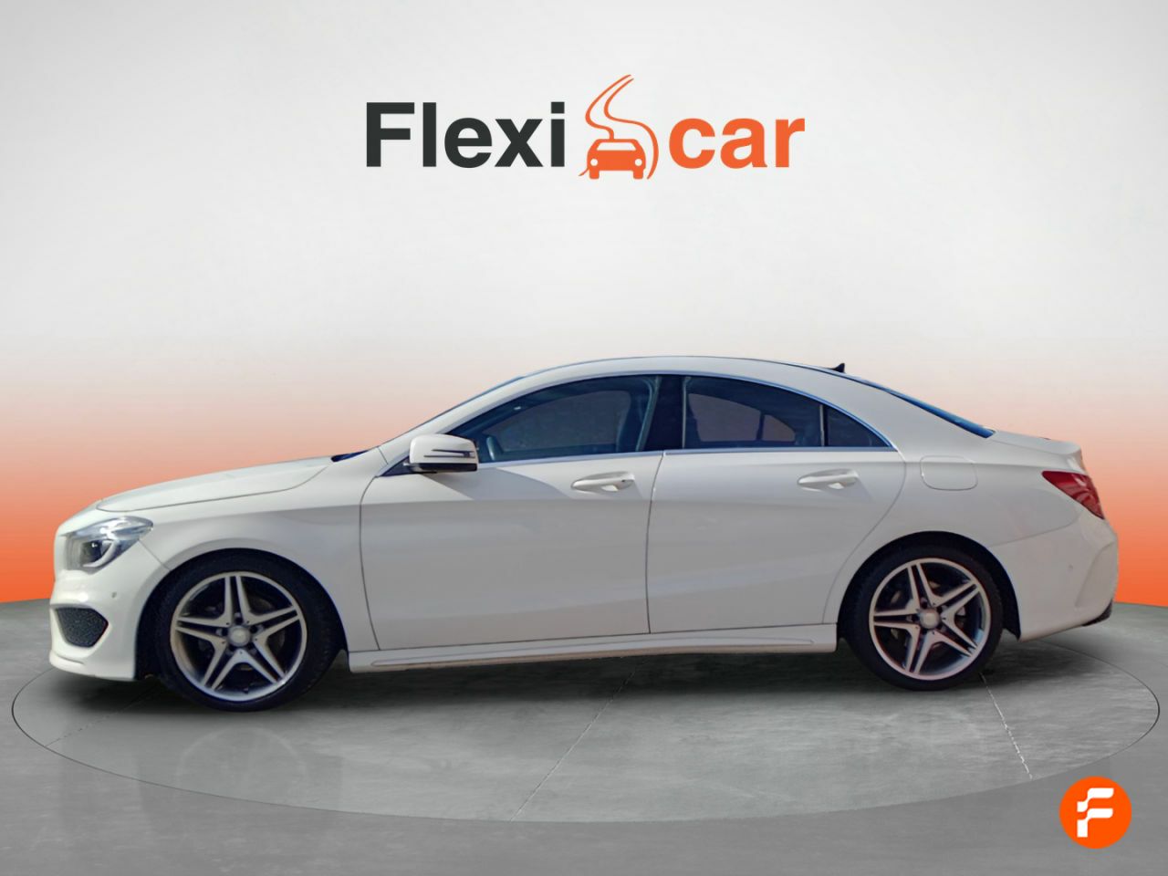 Foto Mercedes-Benz Clase CLA 4