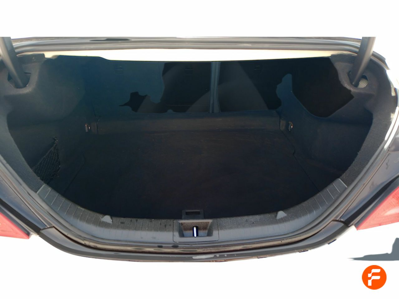 Foto Mercedes-Benz Clase CLA 10
