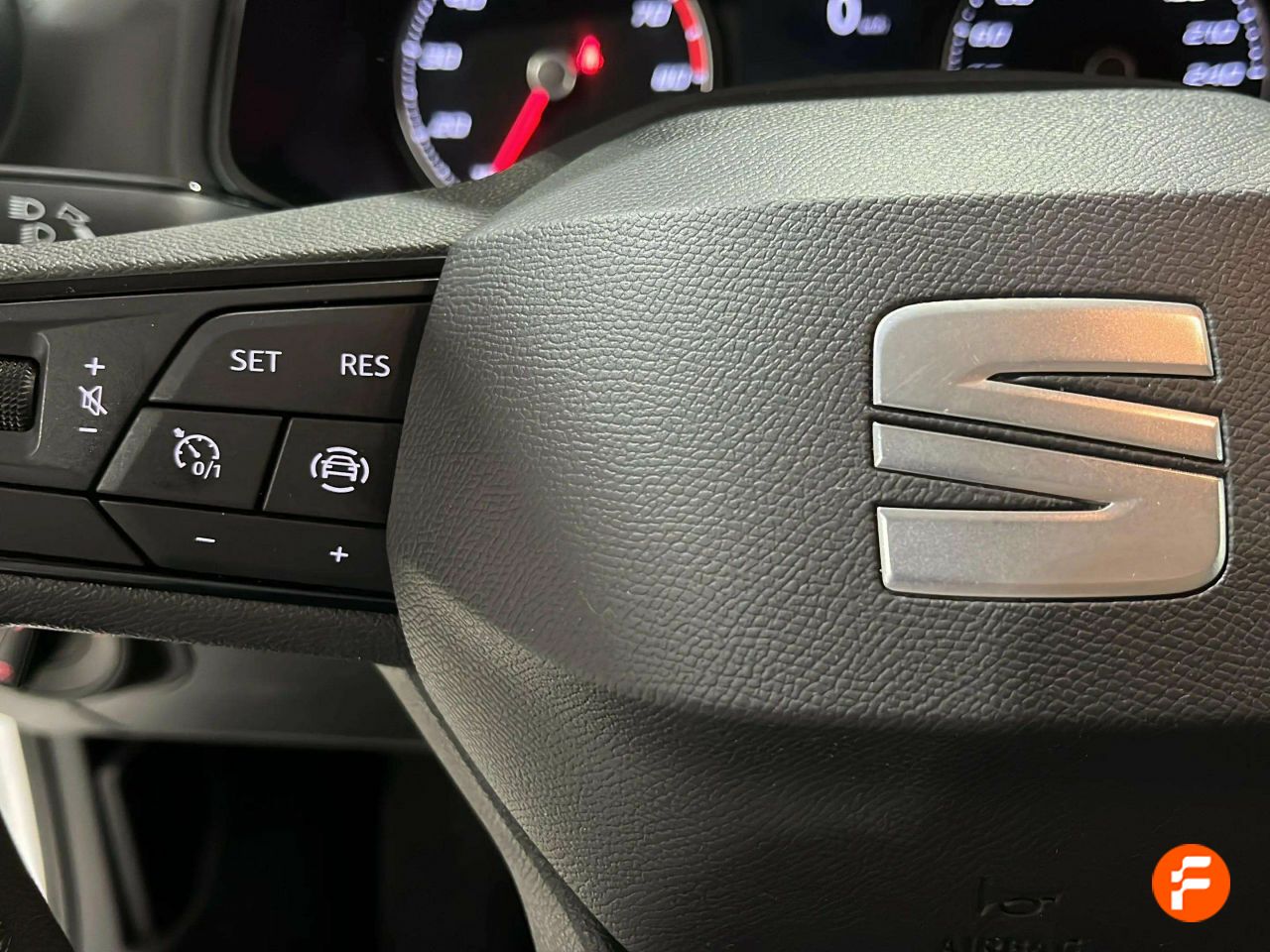 Foto Seat Arona 17