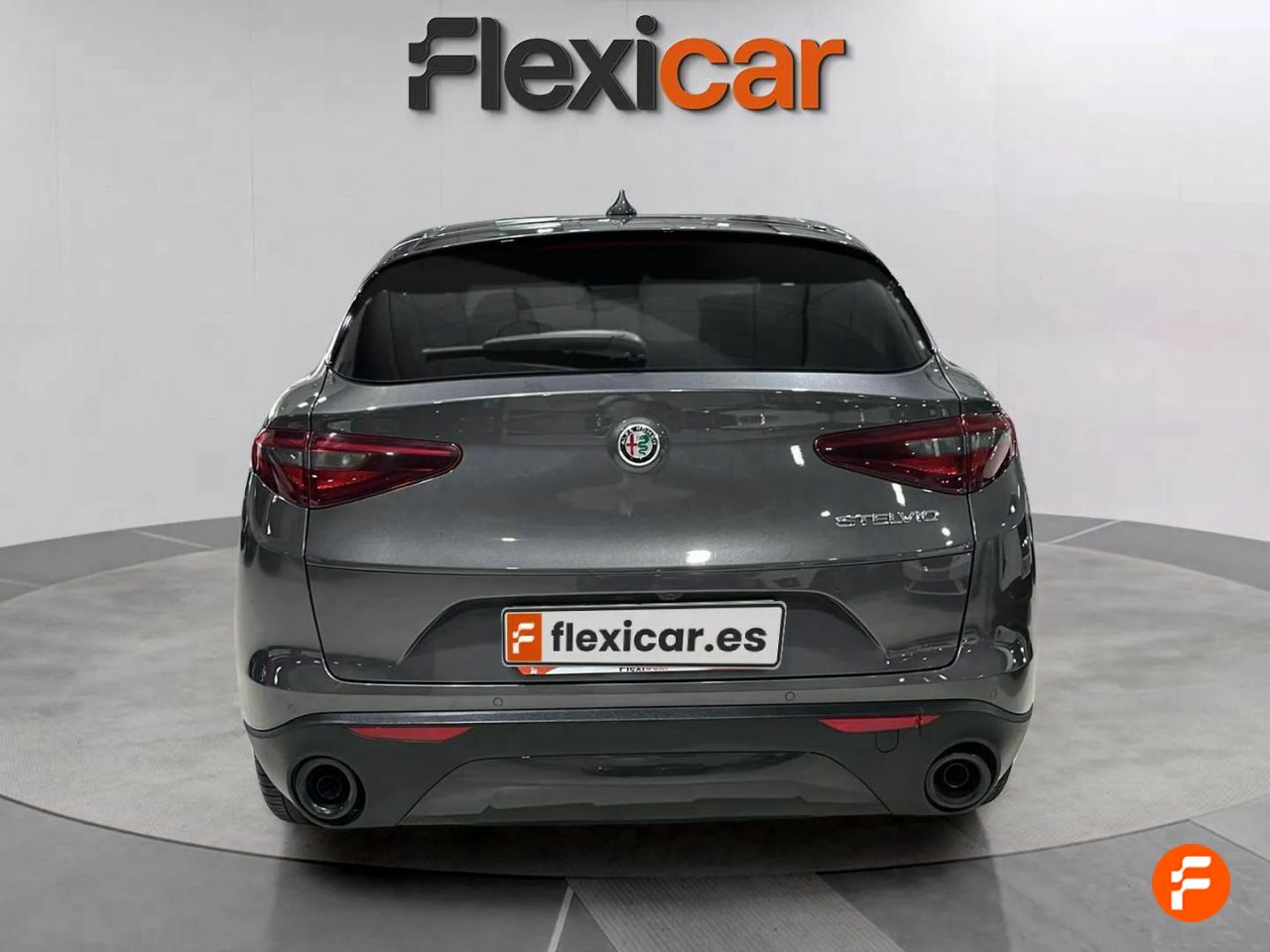 Foto Alfa Romeo Stelvio 8