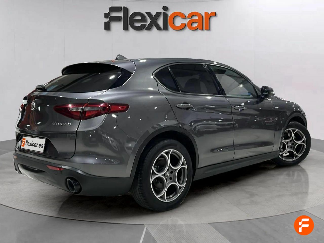 Foto Alfa Romeo Stelvio 9