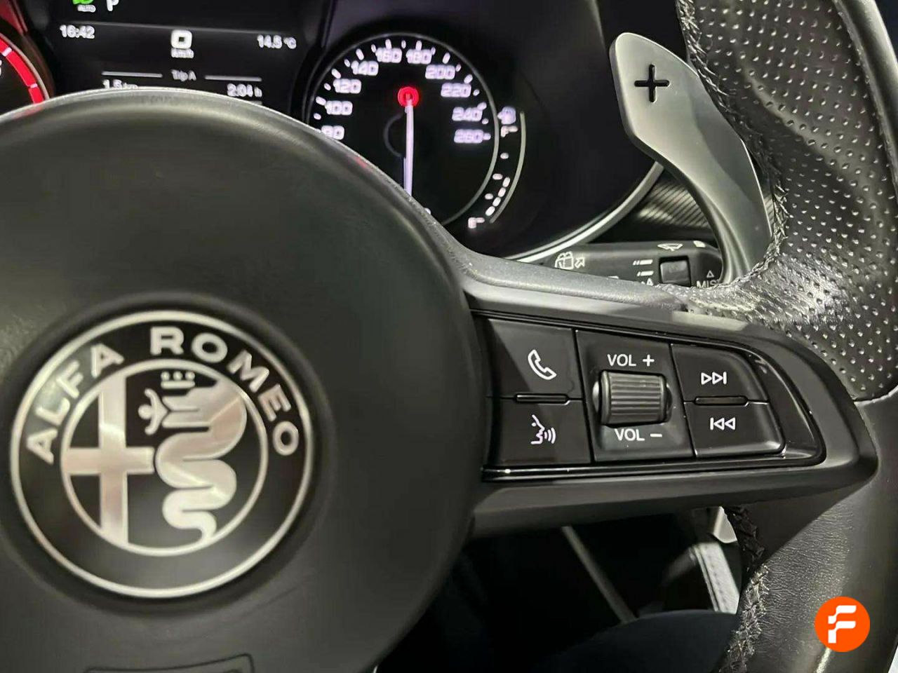 Foto Alfa Romeo Stelvio 19