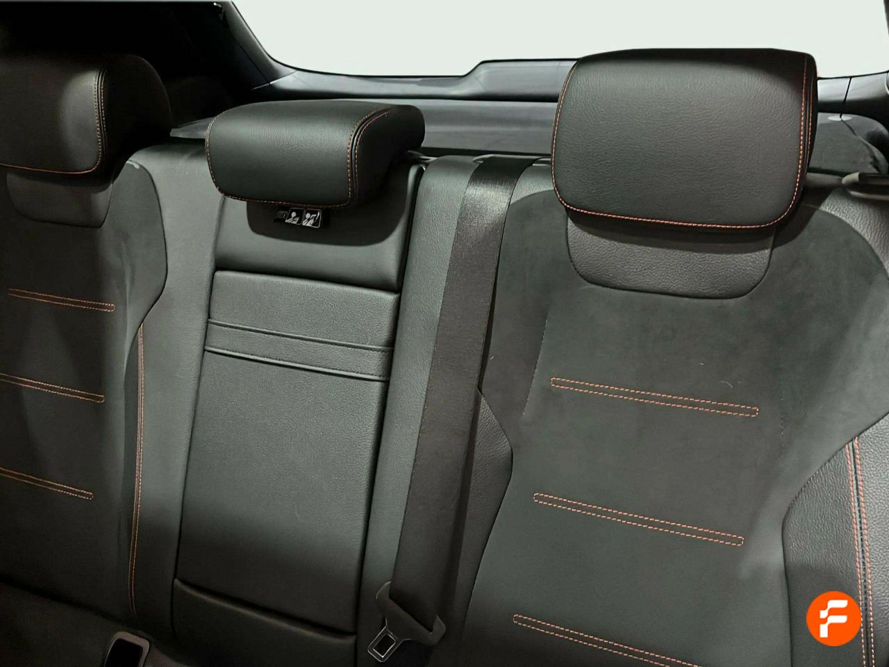 Foto Mercedes-Benz EQA 15