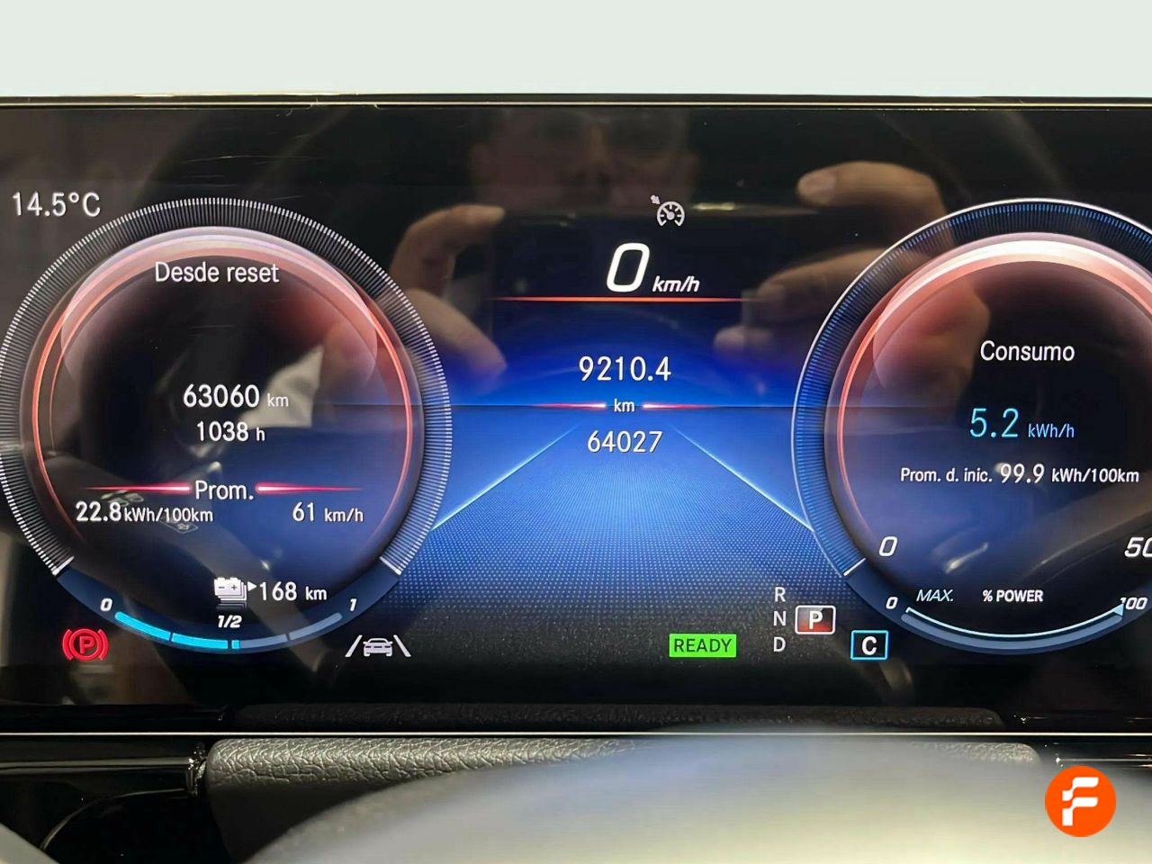 Foto Mercedes-Benz EQA 22
