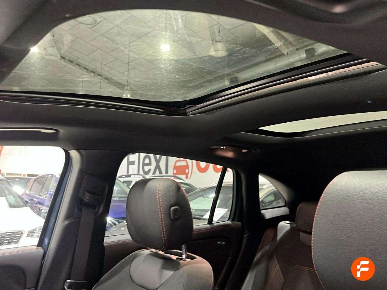 Foto Mercedes-Benz EQA 33