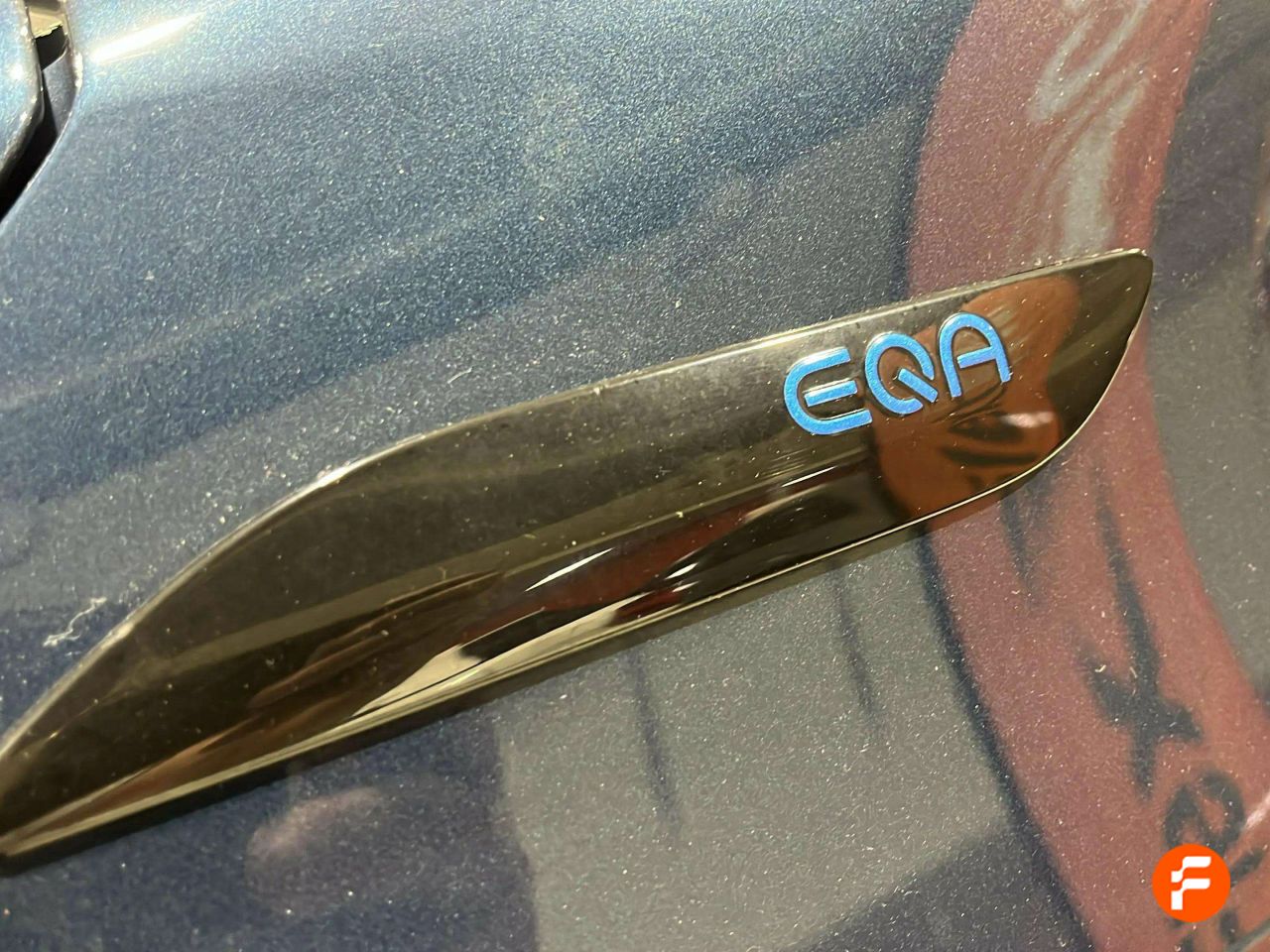 Foto Mercedes-Benz EQA 36