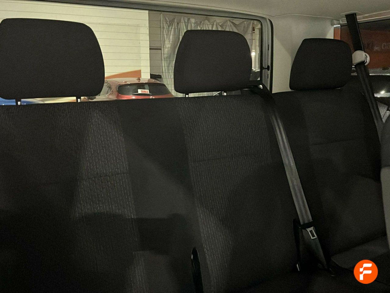 Foto Volkswagen Caravelle 16