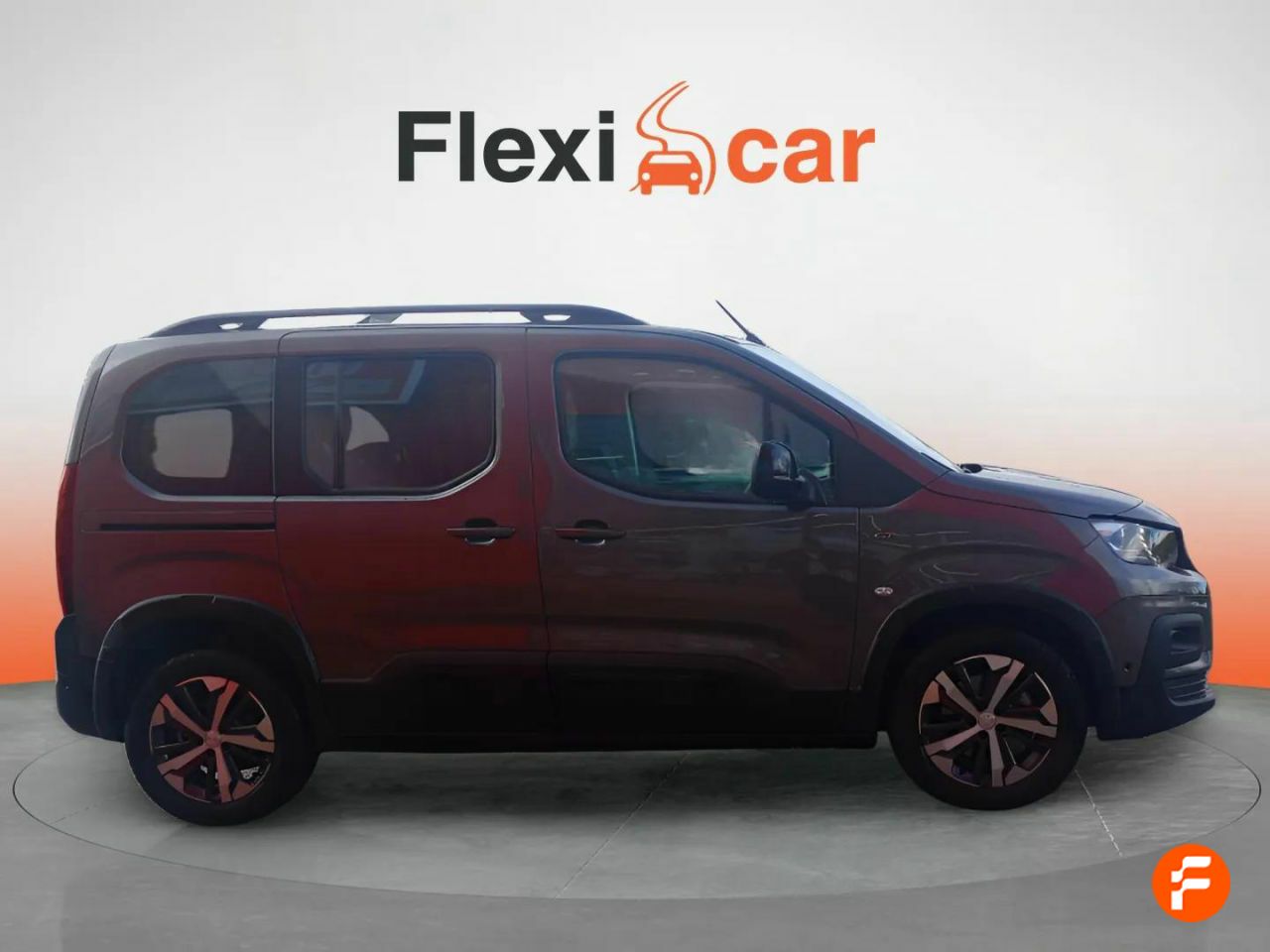 Foto Peugeot Rifter 2