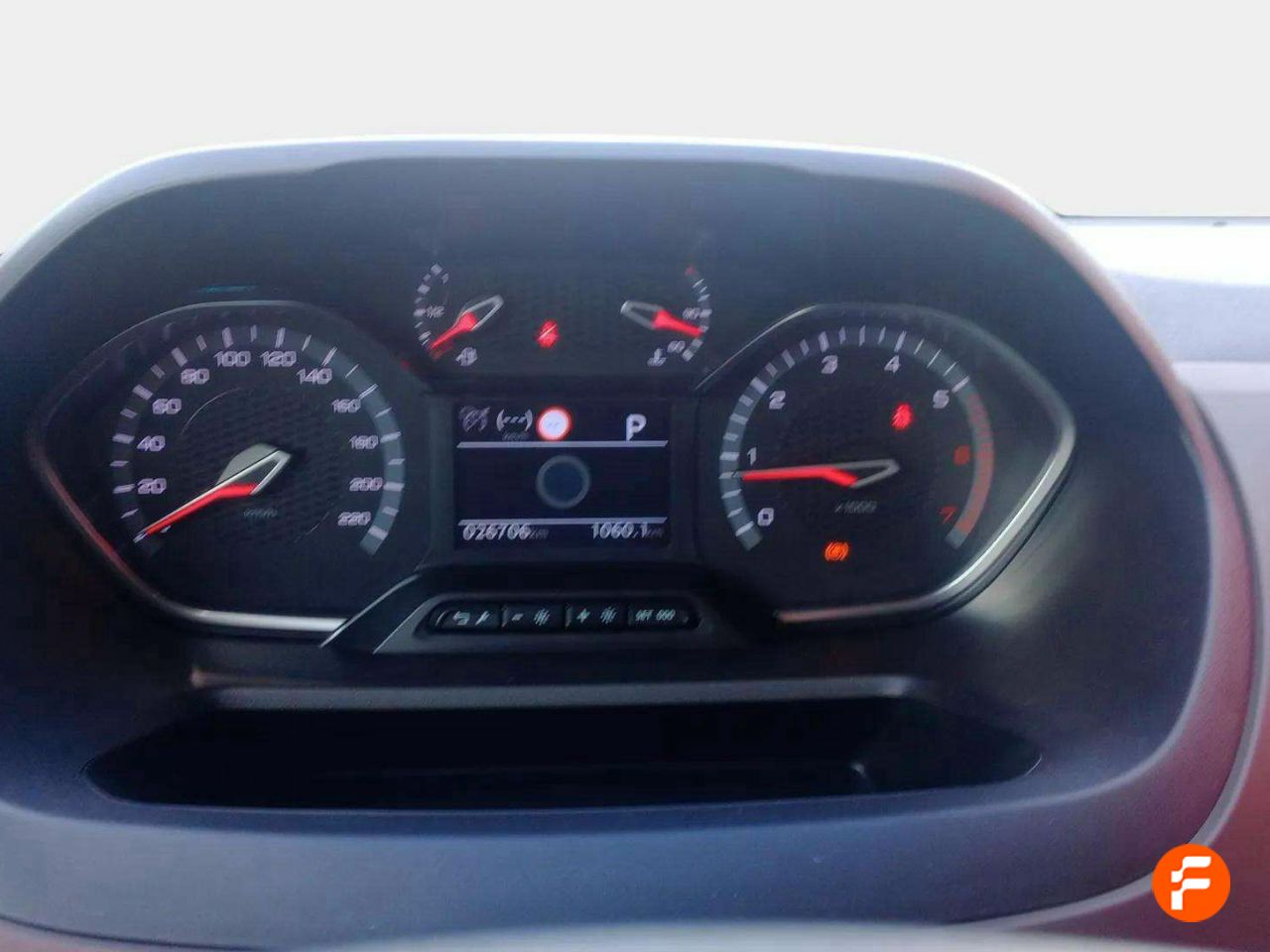 Foto Peugeot Rifter 9