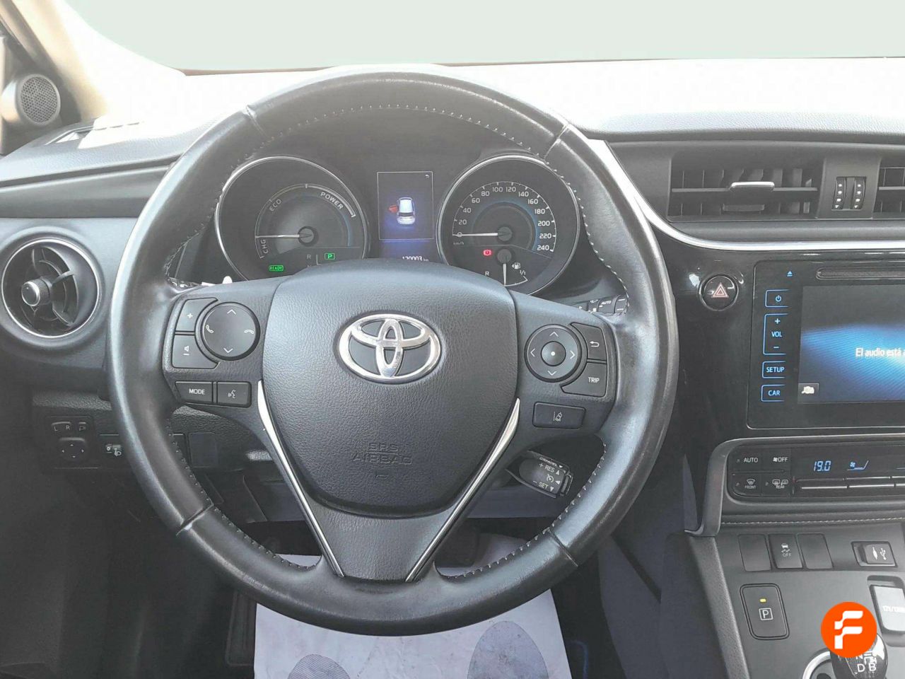 Foto Toyota Auris 13