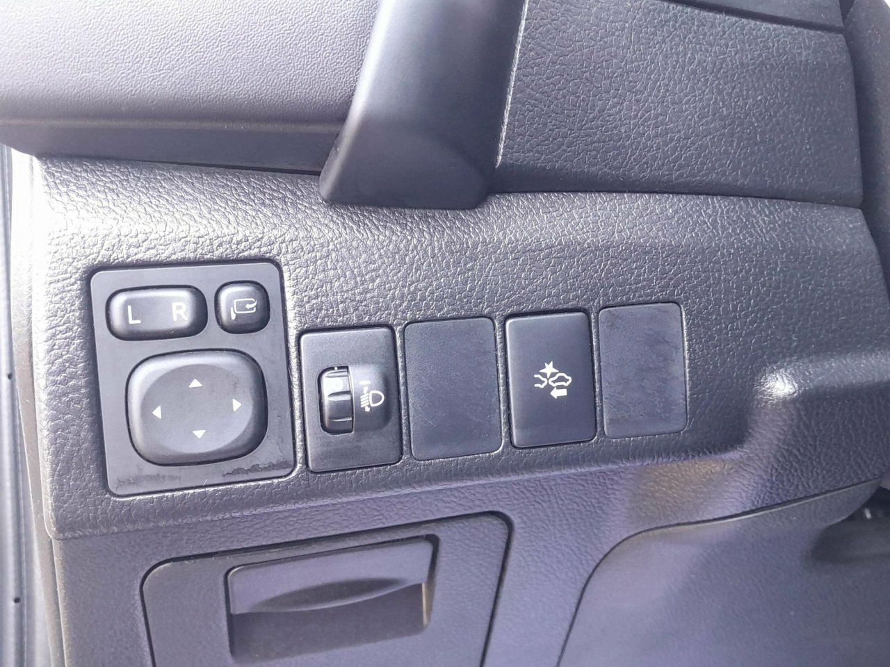 Foto Toyota Auris 25