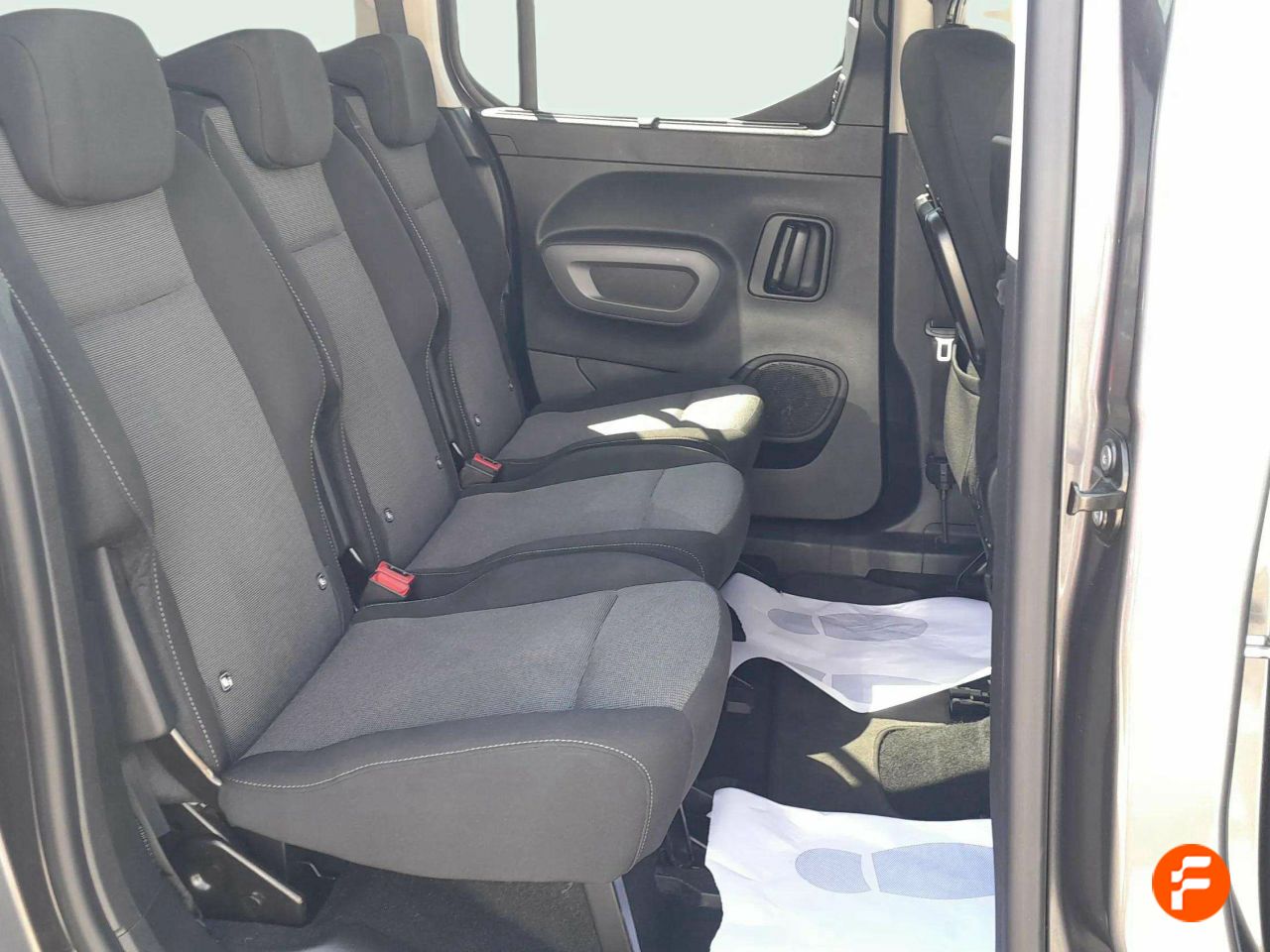 Foto Toyota Proace 16