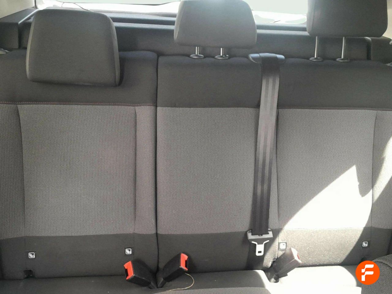 Foto Citroën C4 Cactus 18