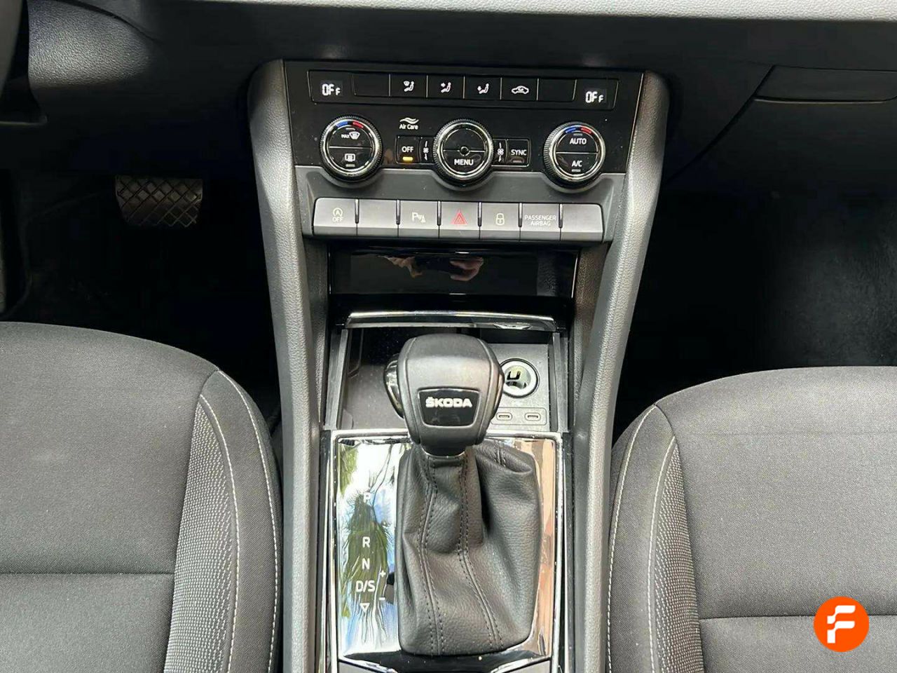 Foto Skoda Karoq 14