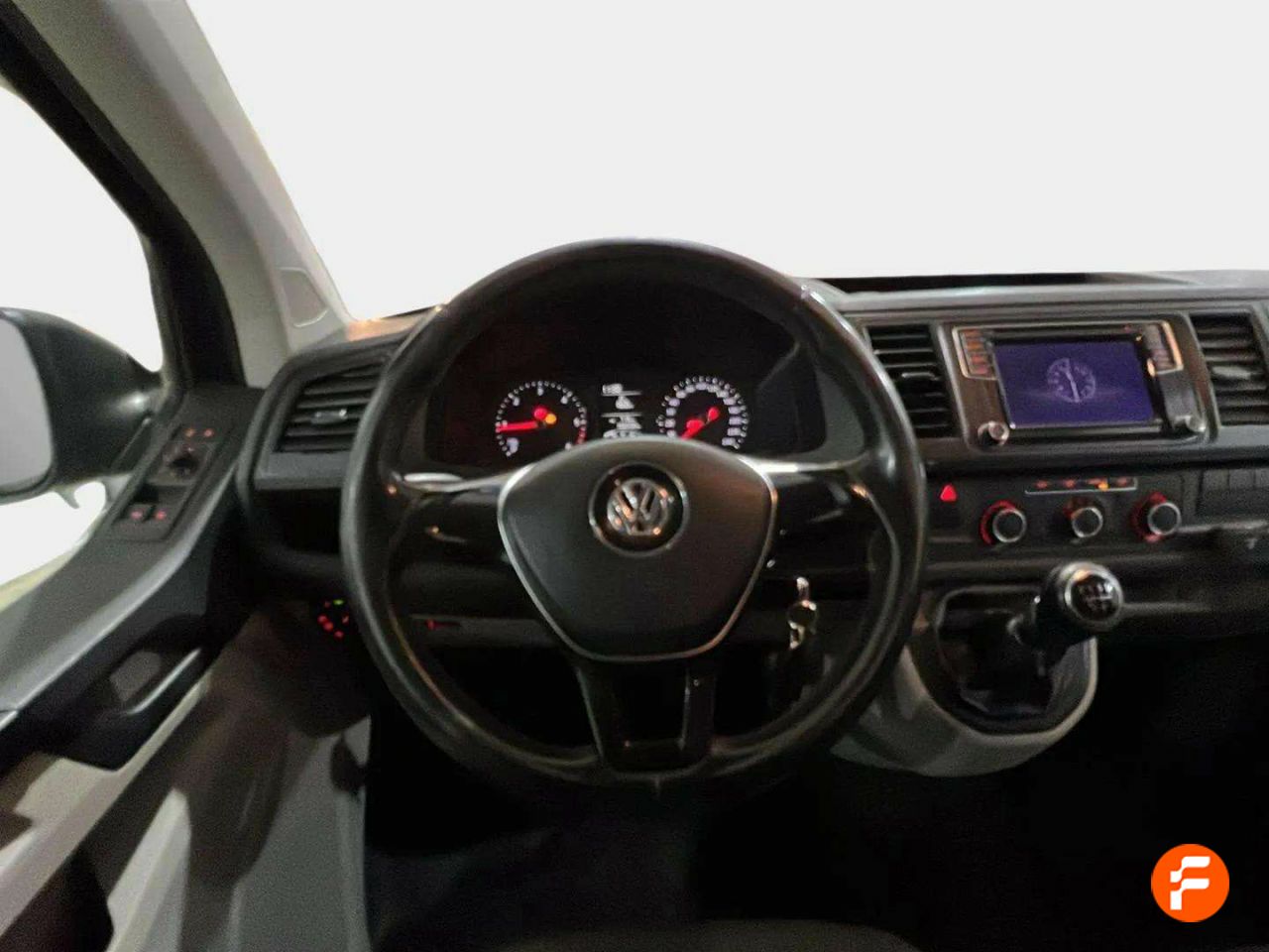 Foto Volkswagen Caravelle 9