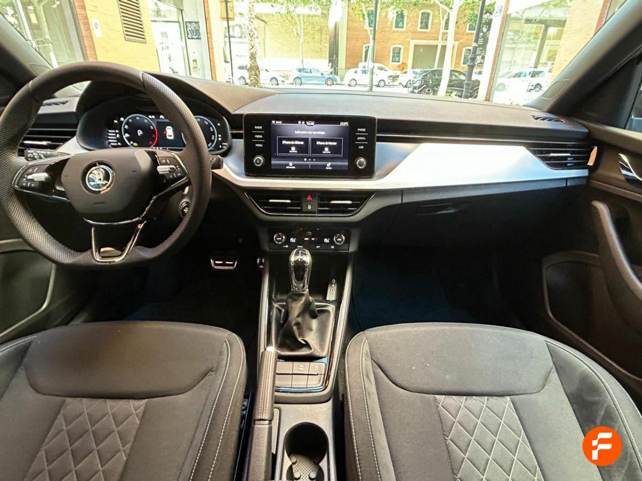 Foto Skoda Scala 9