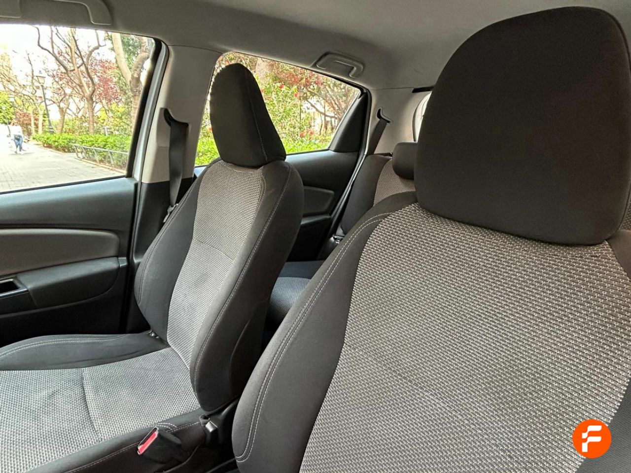 Foto Toyota Yaris 7