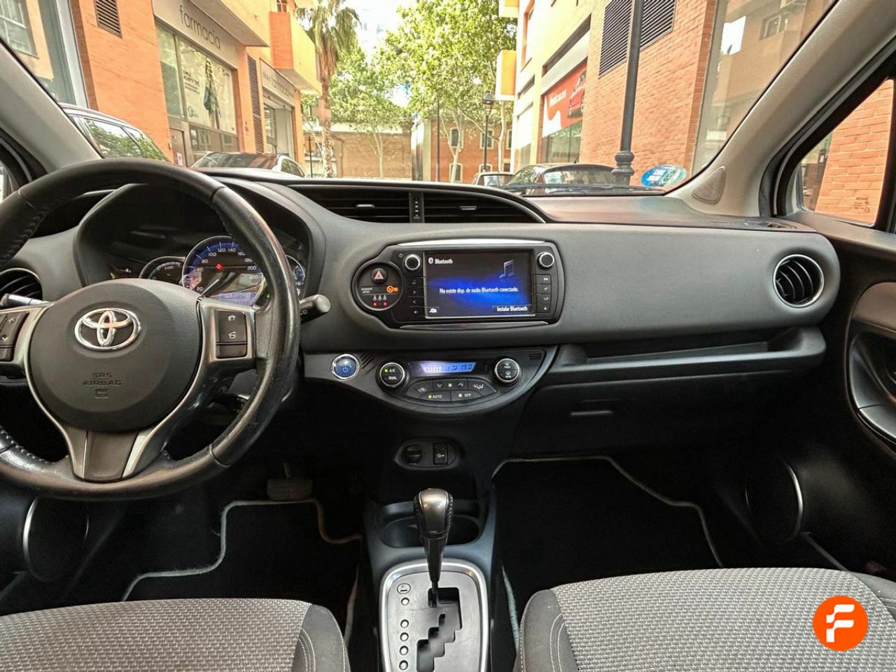 Foto Toyota Yaris 9